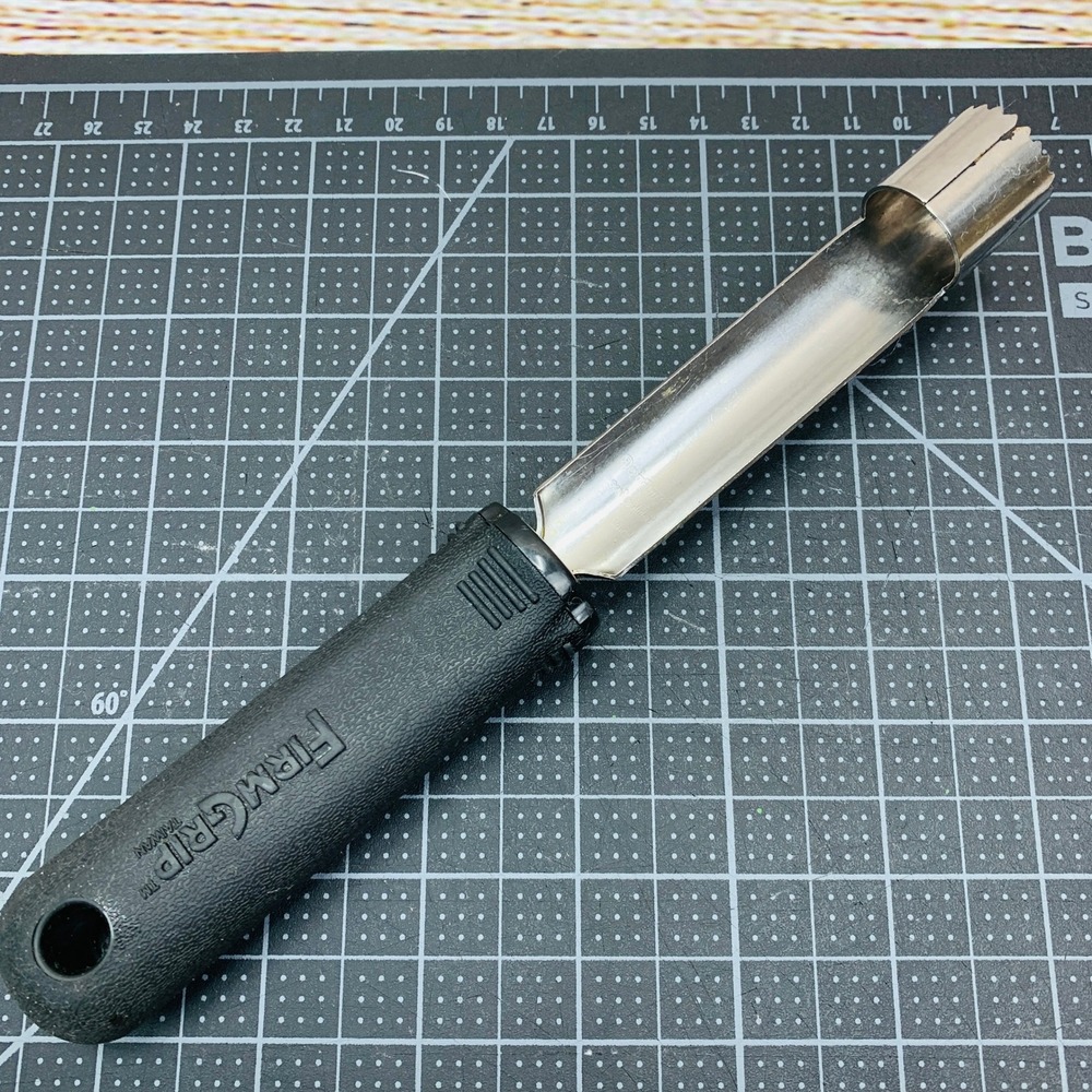 Firm Grip Apple Corer Stainless Steel Fruit‎ Vegetable Kitchen Tool